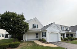 4 Bow Center Road, Bow, NH 03304