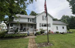 7 Eagle Street, Hanover, NY 14062