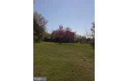 2617 GILES MILL RD, BUNKER HILL, WV 25413