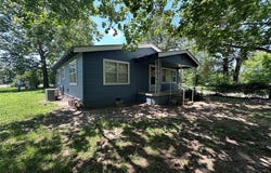 811 N Broadway Street, Broken Bow, OK 74728