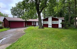 724 Wyleswood Drive, Berea, OH 44017