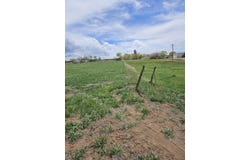 2743 State HWY 76, Chamisal, NM 87521
