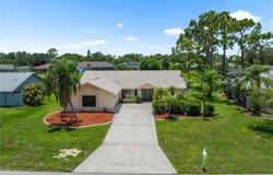 9366 Pineapple, FORT MYERS, FL 33967