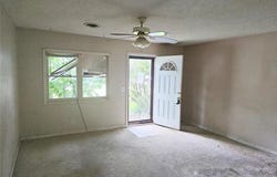 925 Crescent Drive, Sikeston, MO 63801