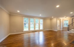 17607 Scottsdale Boulevard, Shaker Heights, OH 44120