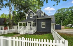 602 N College Street, Richmond, MO 64085