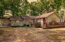 213 3rd Street N, Hackensack, MN 56452