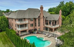 3543 Cedar Brook Drive, Rochester Hills, MI 48309