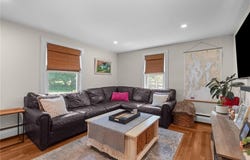 40 Queen Street, North Kingstown, RI 02852