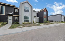 5316 N Crown Point, Pharr, TX 78577