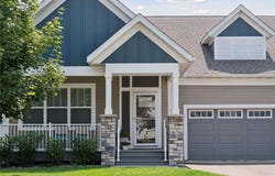 630 Lovell Avenue W, Roseville, MN 55113