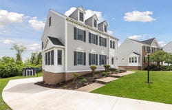 921 Bideford Dr, South Park, PA 15129