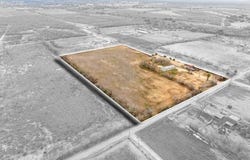 1545 COUNTY ROAD 665, Devine, TX 78016-4385
