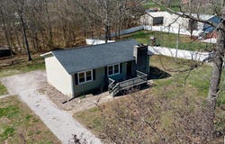 200 Circle K Road, Brandenburg, KY 40108