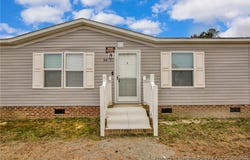 84 Ryegrass Road, St Pauls, NC 28384