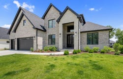 9533 Tall Grass Trail, St. John, IN 46373