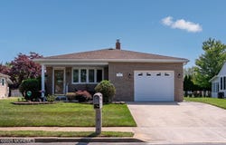16 Eldorado Street, Toms River, NJ 08757