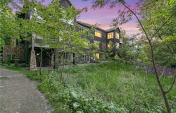 671 Willoughby Way E, Minnetonka, MN 55305