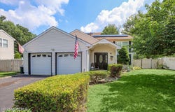22 Stemler Drive, Cliffwood, NJ 07721