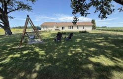 5765 W 700 N Road, Larwill, IN 46764