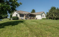 998  Lake Katharine Road, Jackson, OH 45640