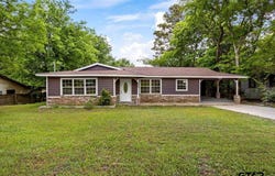 1912 W Oakwood st, Tyler, TX 75702