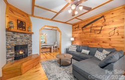 129 Valley Creek Drive, Maggie Valley, NC 28751