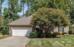 2910 WIndsor Meadow Lane, Matthews, NC 28105