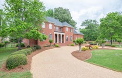1112 Nottingham Rd, Starkville, MS 39759