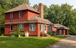 710 W Main St, Lena, WI 54139