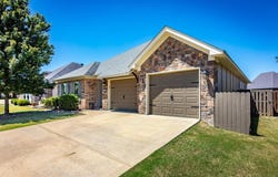 1335 Bobali Gardens, Conway, AR 72034