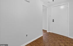 61 TENNYSON Drive, PLAINSBORO, NJ 08536