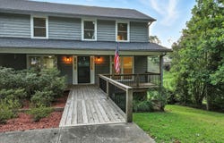 3235 Clarks Bridge, Gainesville, GA 30506