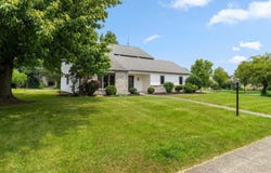 9304 Deer Trail, Fort Wayne, IN 46804-1398