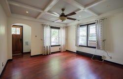 957 S 7th Avenue, Kankakee, IL 60901