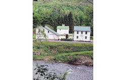 20 Kettle Creek Rd, Renovo, PA 17764
