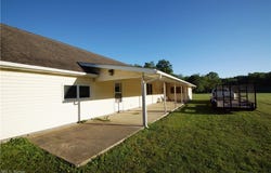 474 E Main Street, Brewster, OH 44613