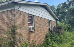 6112 Brosnaham Ave, Pensacola, FL 32503