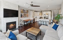 3215 N ELSTON Avenue, Chicago, IL 60618