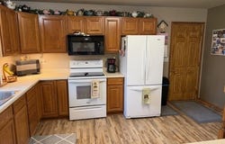 12867 E Pleasant Valley Drive, Aberdeen, SD 57401