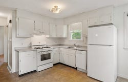 22 Harlem St, Dracut, MA 01826