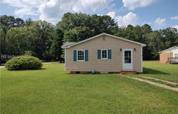 209 Pecan Drive, Cheraw, SC 29520