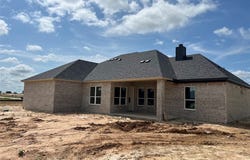 148 Legends Way, Bridgeport, TX 76426