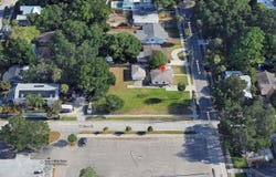 318 BANANA STREET, TARPON SPRINGS, FL 34689