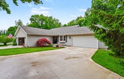 6920 Beechwood Drive, Saranac, MI 48881