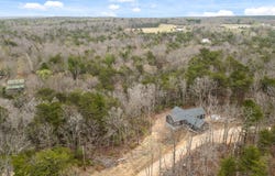 299 9006 Road, Mentone, AL 35984