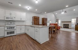 216 Sugartree Lane, Versailles, KY 40383