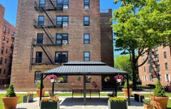 144-54 Sanford Avenue, Flushing, NY 11355