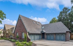 4707 W 86 Street, Prairie Village, KS 66207