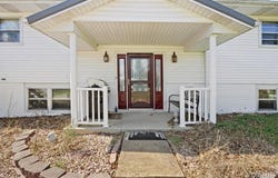 25324 Lyons Rd. Road, Carlyle, IL 62231